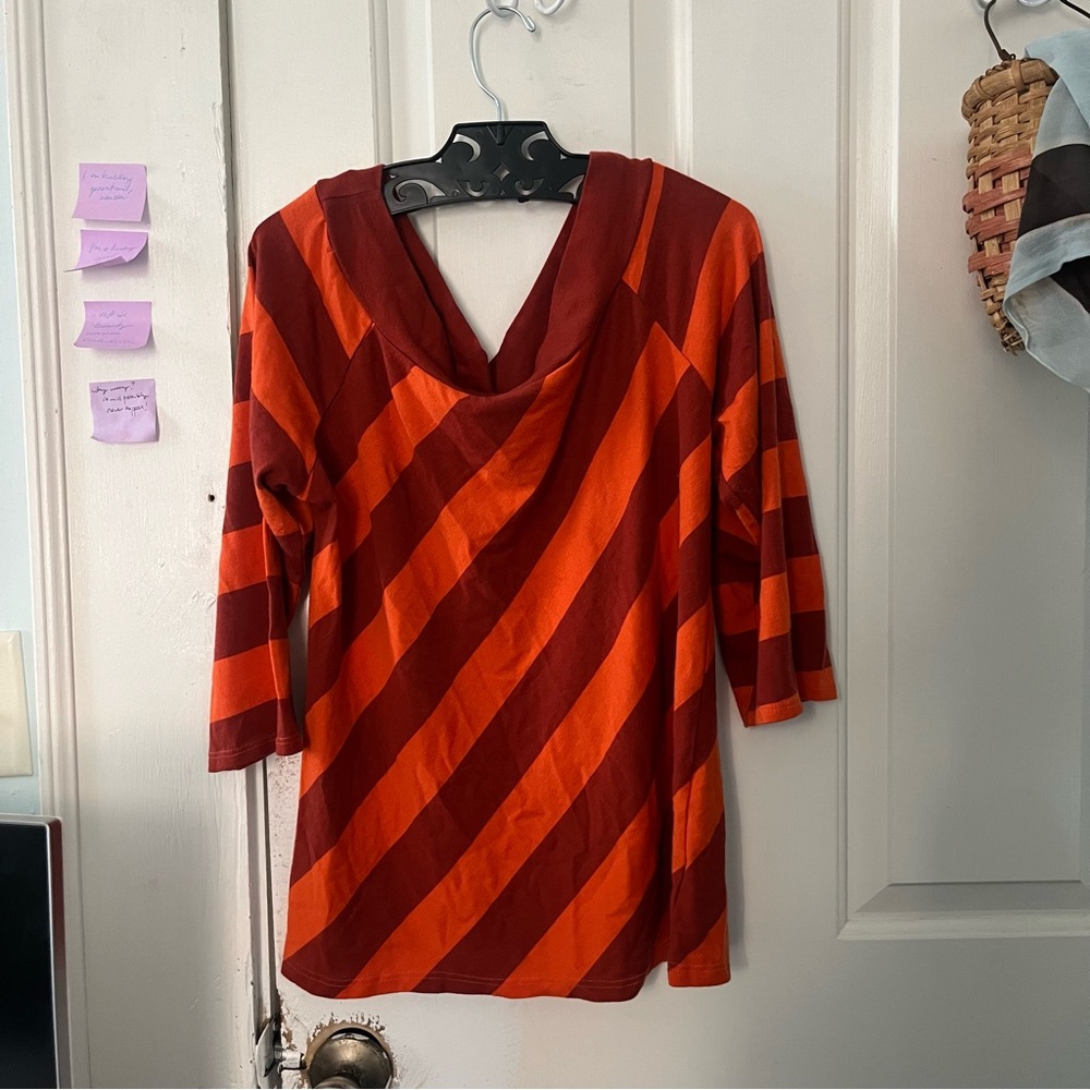 Women's Diagonal Stripe off the shoulder 3/4 Sleeve Top - Orange & Burgundy